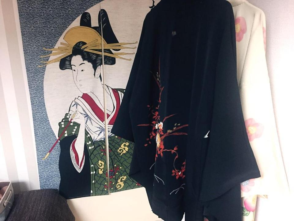 Tokyo Mika House Hotel Bagian luar foto
