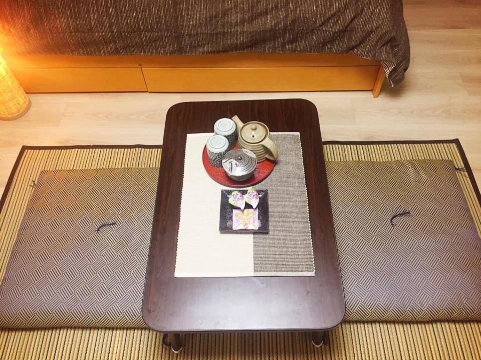 Tokyo Mika House Hotel Bagian luar foto
