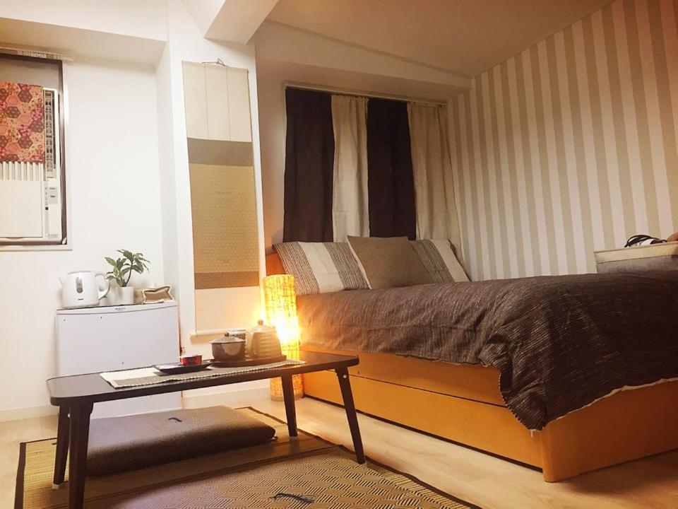 Tokyo Mika House Hotel Bagian luar foto