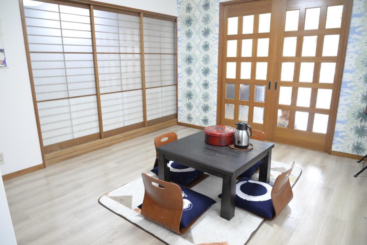 Tokyo Mika House Hotel Bagian luar foto